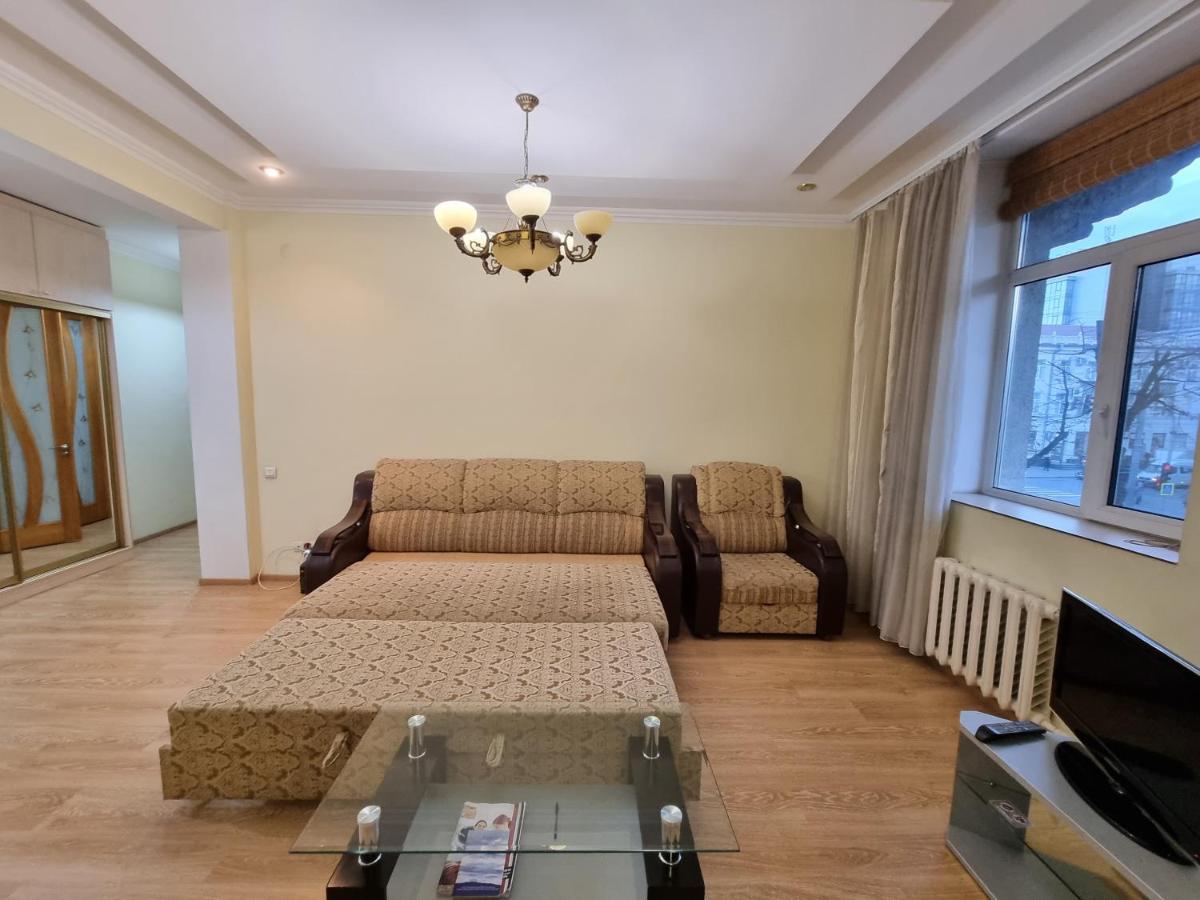 Stefan Cel Mare Boulevard Ultracentral Apartments In The Center تشيسيناو المظهر الخارجي الصورة