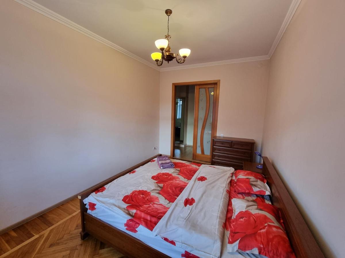 Stefan Cel Mare Boulevard Ultracentral Apartments In The Center تشيسيناو المظهر الخارجي الصورة