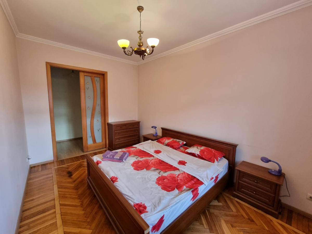 Stefan Cel Mare Boulevard Ultracentral Apartments In The Center تشيسيناو المظهر الخارجي الصورة