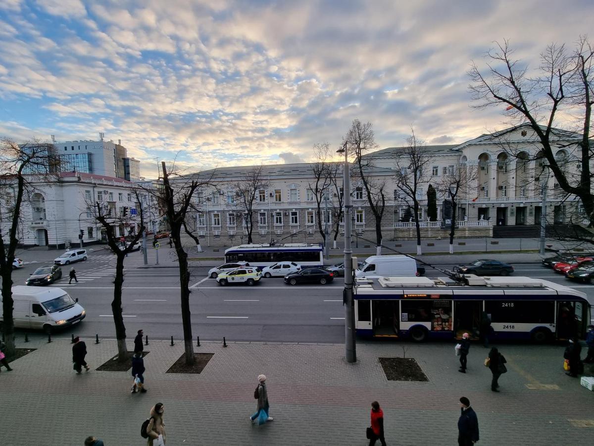 Stefan Cel Mare Boulevard Ultracentral Apartments In The Center تشيسيناو المظهر الخارجي الصورة