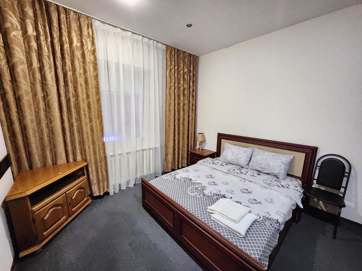 Stefan Cel Mare Boulevard Ultracentral Apartments In The Center تشيسيناو المظهر الخارجي الصورة