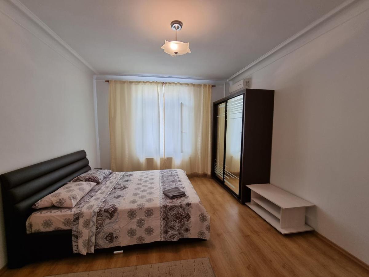 Stefan Cel Mare Boulevard Ultracentral Apartments In The Center تشيسيناو المظهر الخارجي الصورة