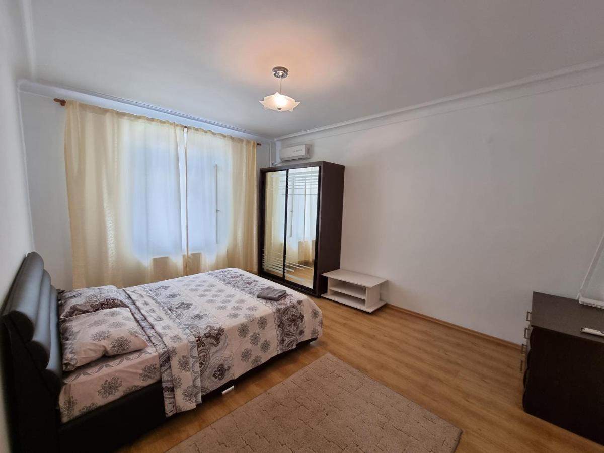 Stefan Cel Mare Boulevard Ultracentral Apartments In The Center تشيسيناو المظهر الخارجي الصورة